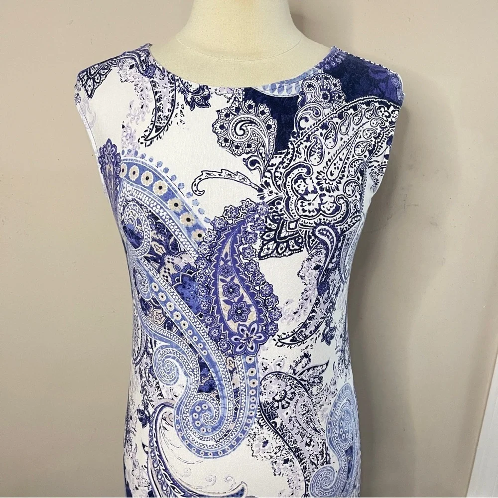 CHICO’S Lightweight Paisley Print Sleeveless Midi Sheath Dress, Small